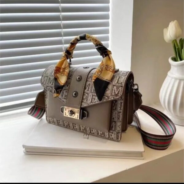 Bolsa Elegante/Juvenil Fashion Café Para Mujer