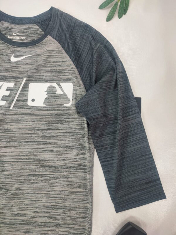 Camisa Hombre NIKE FIT COLLECTION Gris|Rojo - Imagen 5