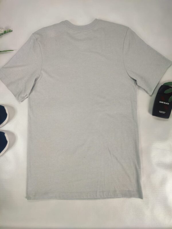 Camisa Hombre NIKE Casual/Fit Gris - Imagen 3