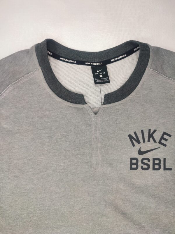 Suéter Gris-Hombre NIKE FIT/Deportivo Manga 3/4 - Imagen 4