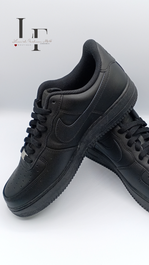 NIKE AIR FORCE 1 - Imagen 3