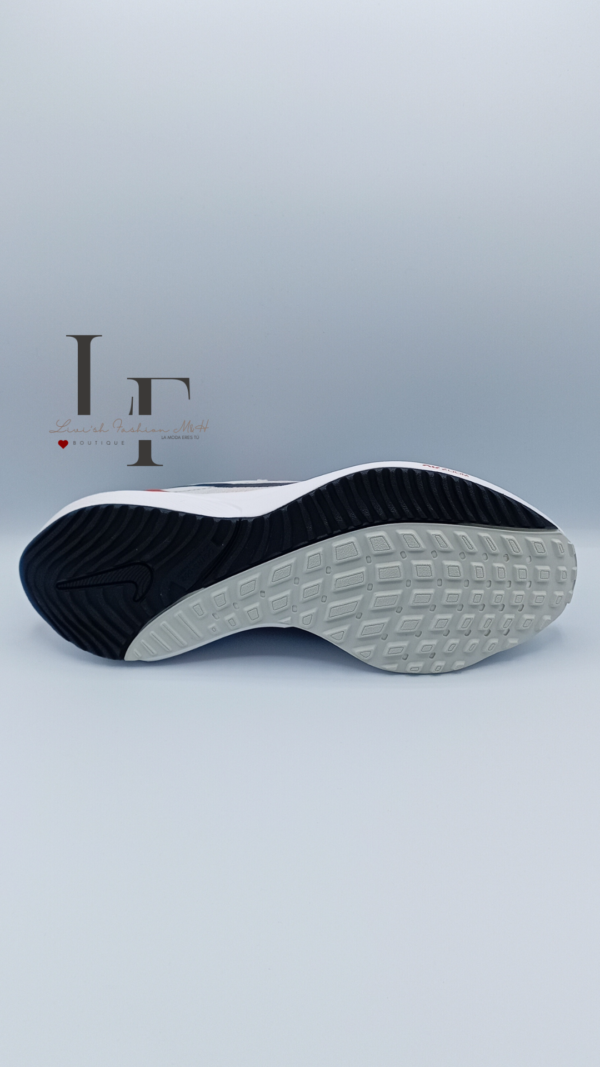 🌟NIKE AIR ZOOM VOMERO 16🌟 - Imagen 5